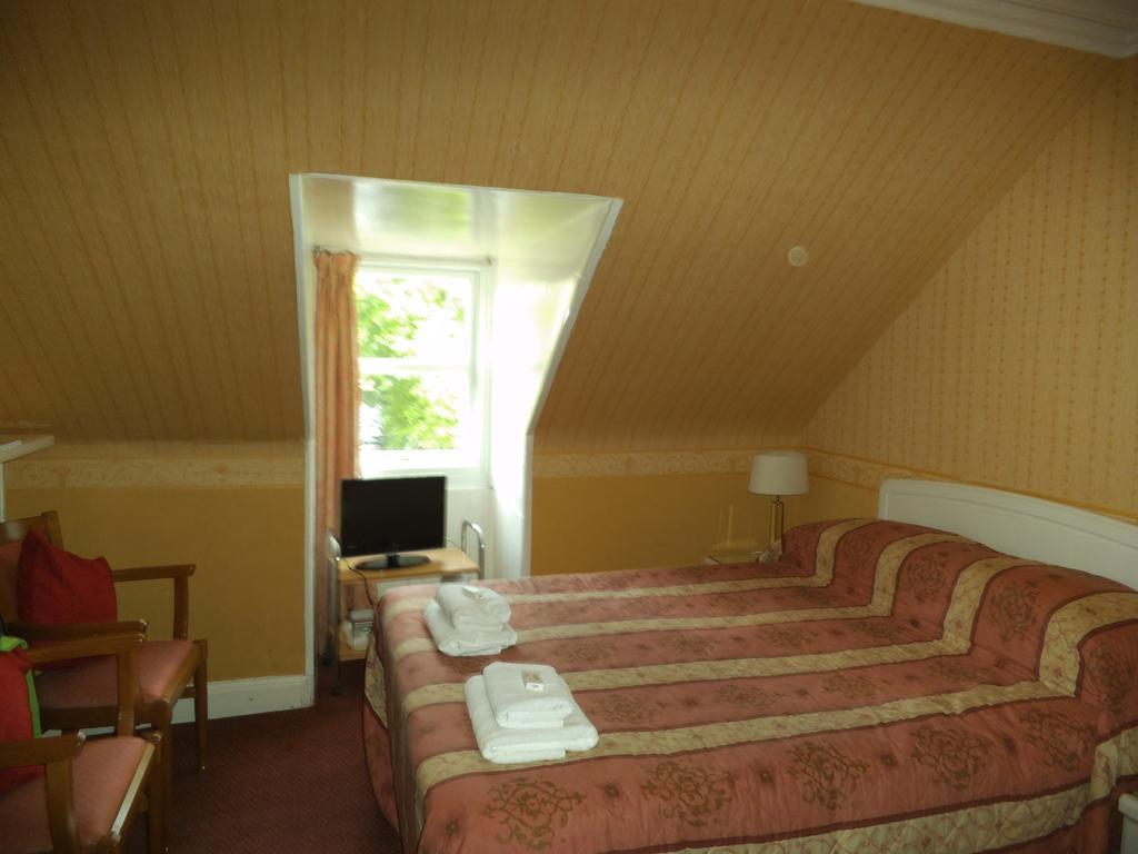 Menzies Guest House Эдинбург Номер фото